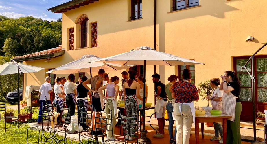 Pizza's maken in Italie